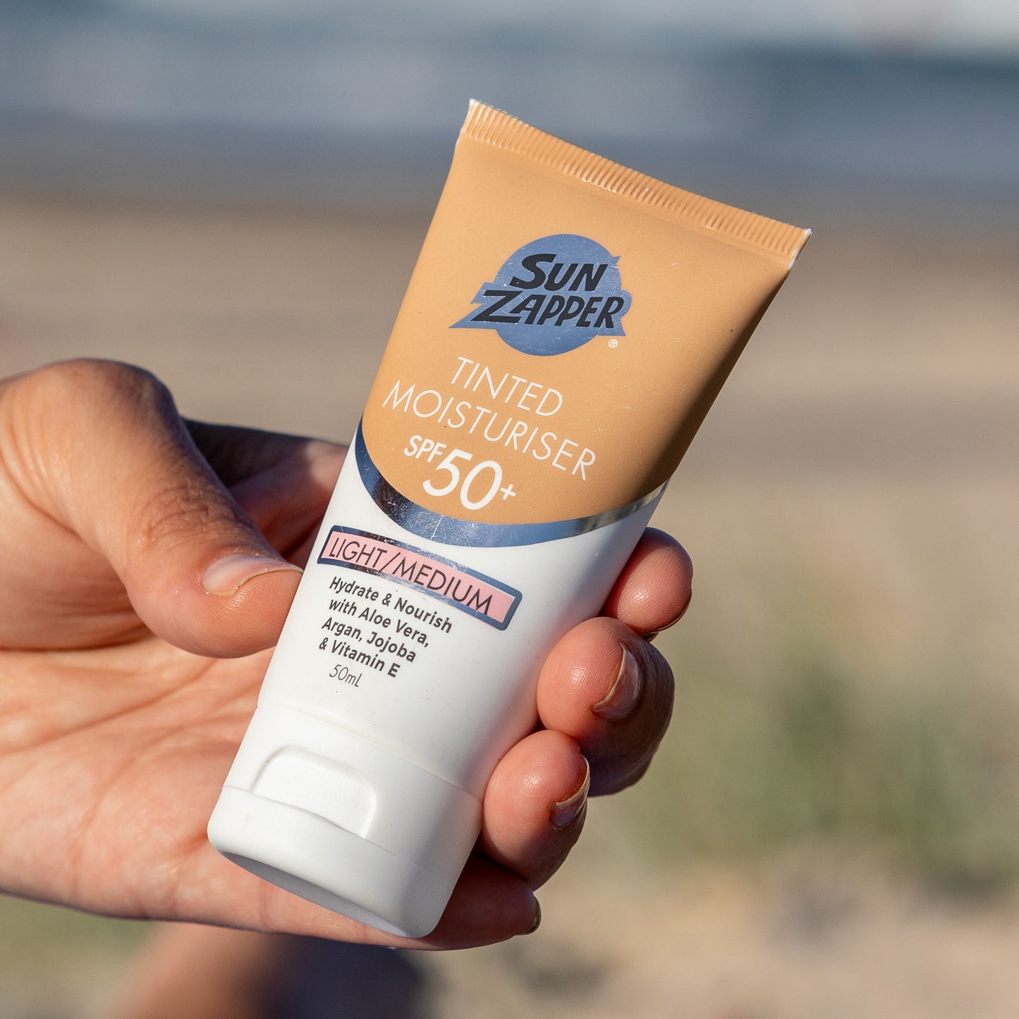 Light/Medium - Tinted Moisturiser SPF 50+